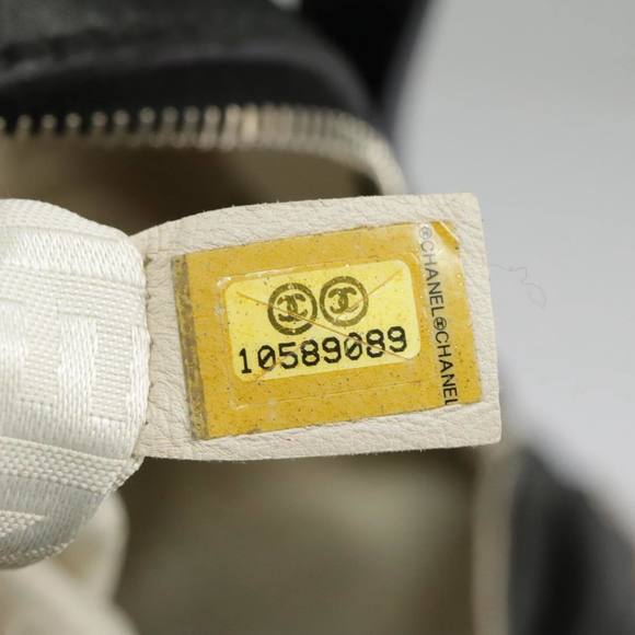 CHANEL Hand Bag Tweed Yellow Silver CC Auth bs19419 - Picture 11 of 16